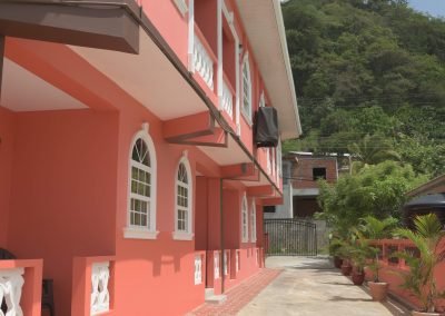 Guesthousetoco Lookout Side view